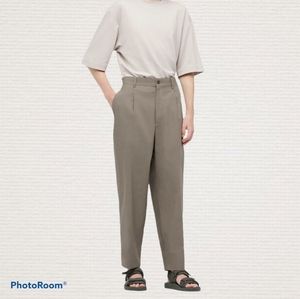 Uniqlo U Relaxed Fit Tapered Pants